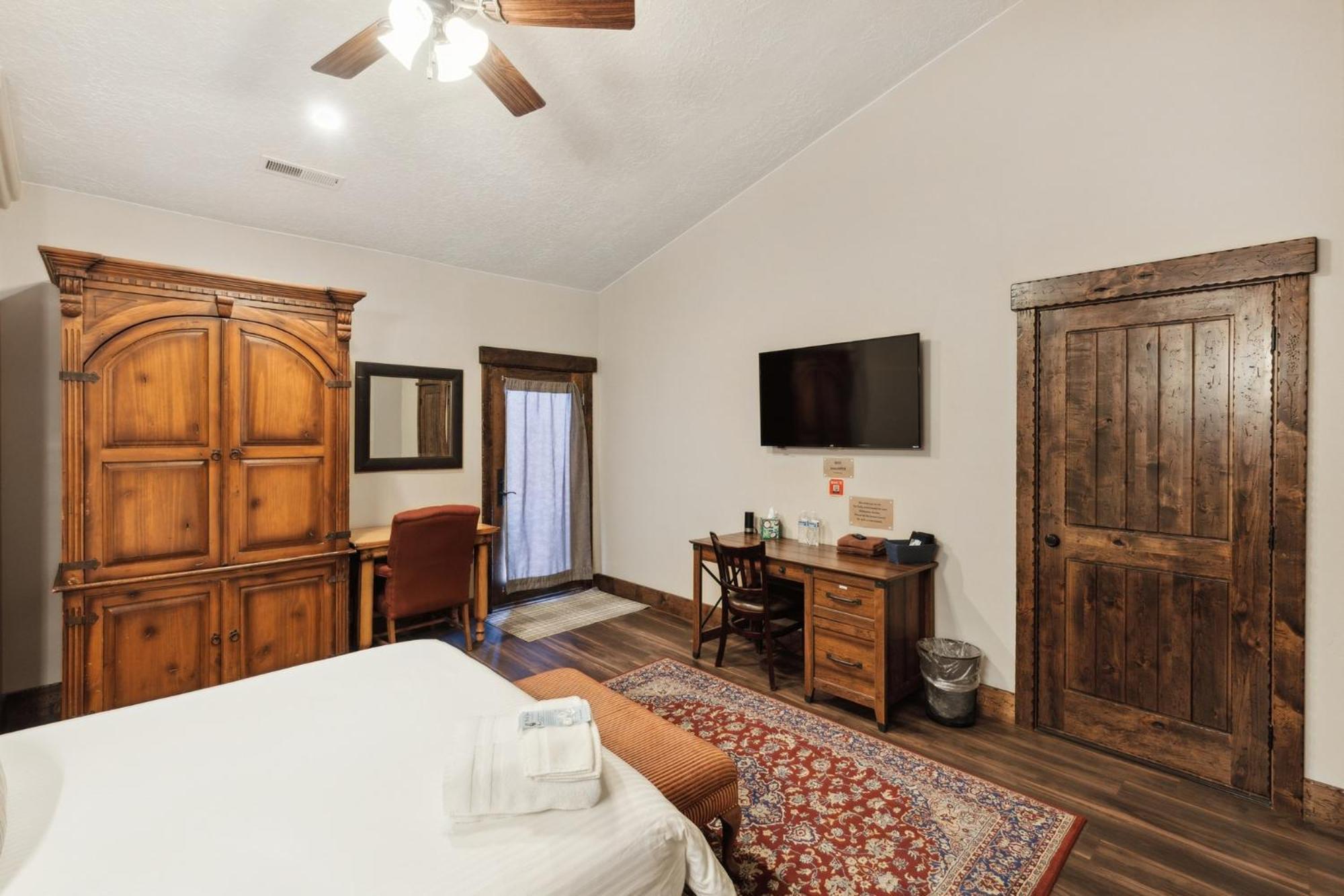 Zion Cliff Lodge Hildale Room photo